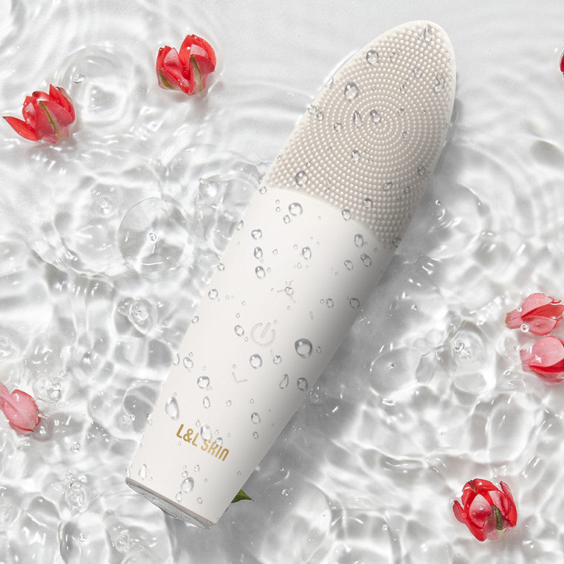 L&L Skin - EMI PRO Facial Cleansing Brush